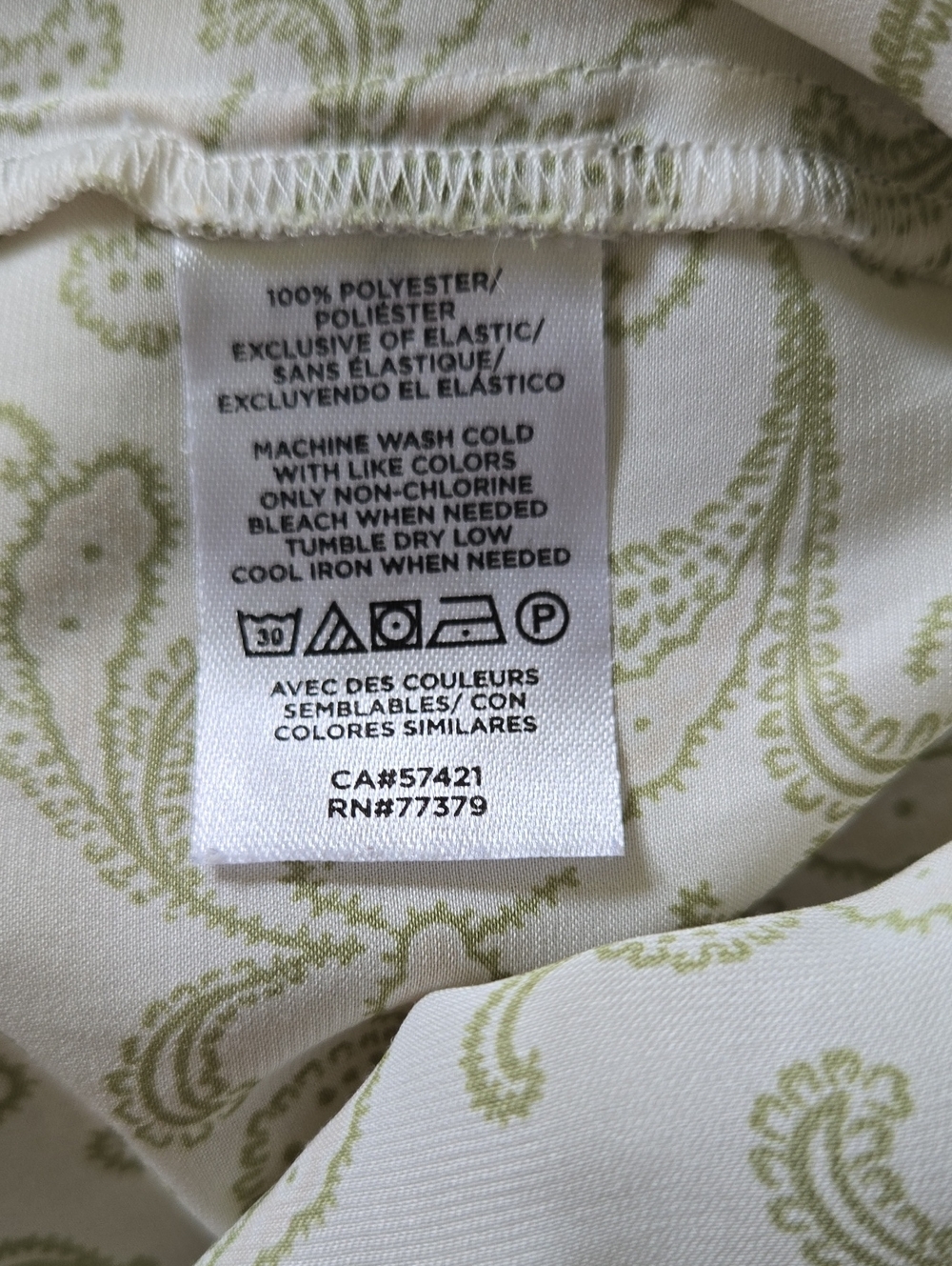 Ann Taylor Smocked Floral Peasant Top in Cream and Olive - Picture 6 of 6
